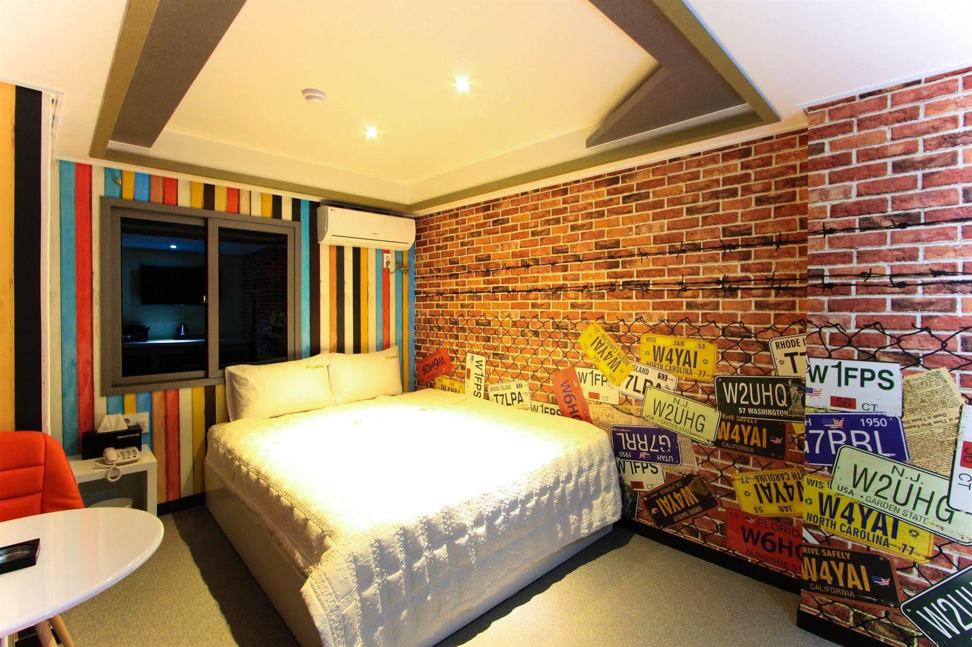 M2 Motel Busan Buitenkant foto